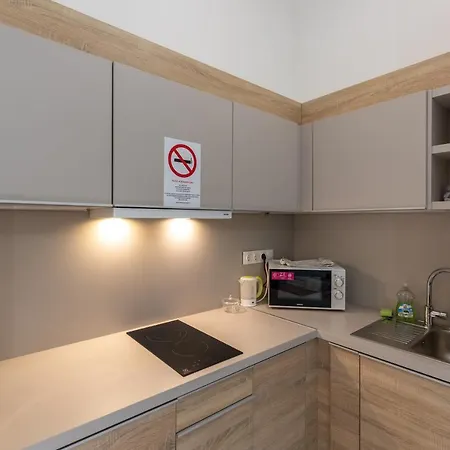 Апартаменты Acacia