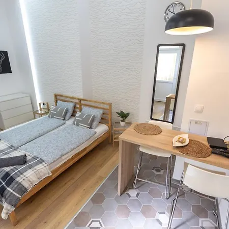 Acacia * 부다페스트