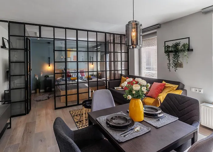 Acacia * Budapest